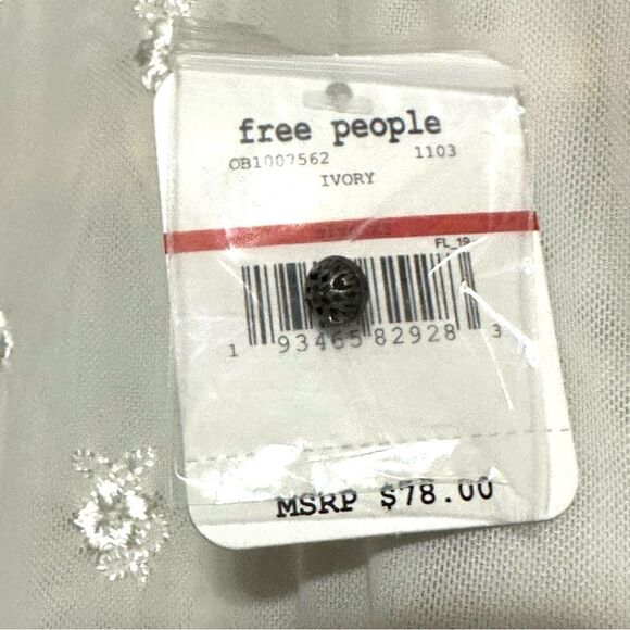 Free People Intimately NEW Women’s XS Make Out Mesh Embroidered Bodysuit Ivory - Picture 4 of 12